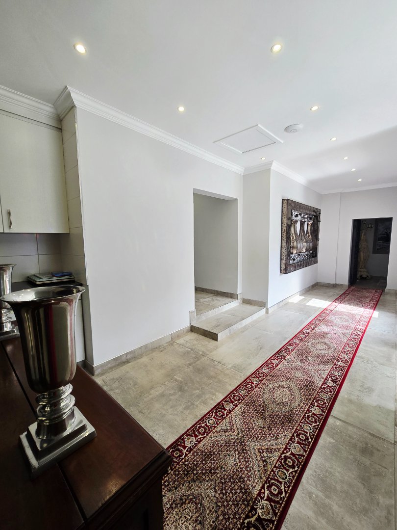 6 Bedroom Property for Sale in Wilkoppies North West